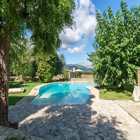 Charming For 8 Adults Ferienhaus *
